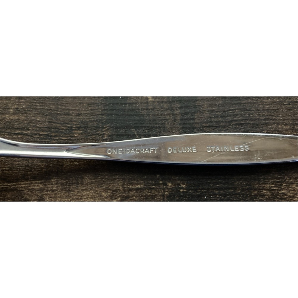 Oneidacraft Deluxe Profile Teaspoons Set of 4 Stainless Flatware 6" Replacement - Picture 3 of 3